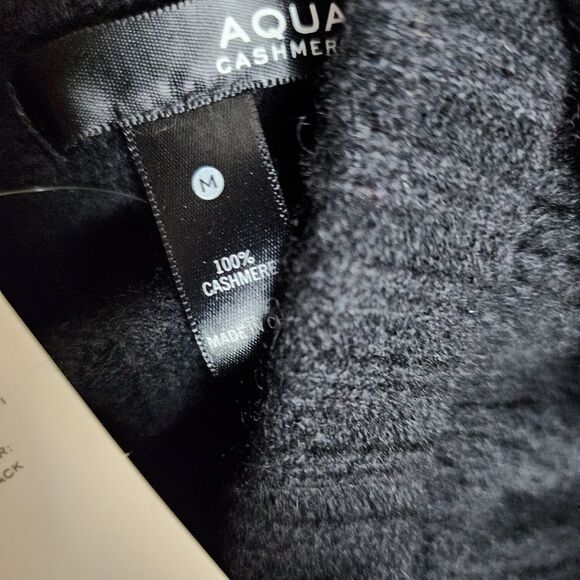 Aqua 100% Cashmere One Shoulder Sweater Medium NWT - Picture 8 of 8